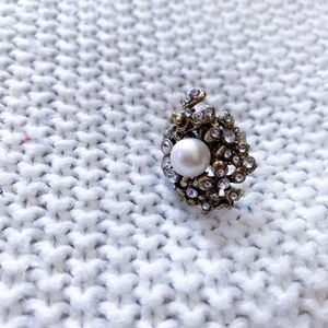Pearl ring